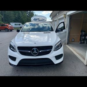 Meet your Posher, Lamin